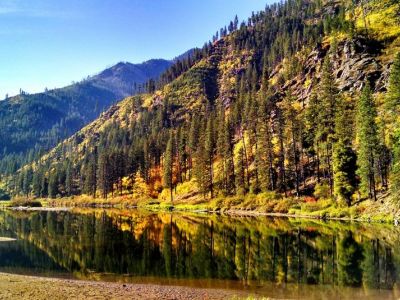 Photo of lake and mountains.