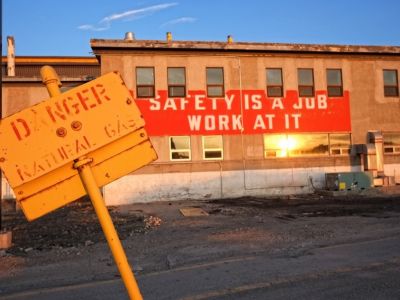 Photo of work safety signs and warnings.